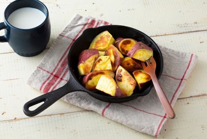 さつまいものフライパン焼き